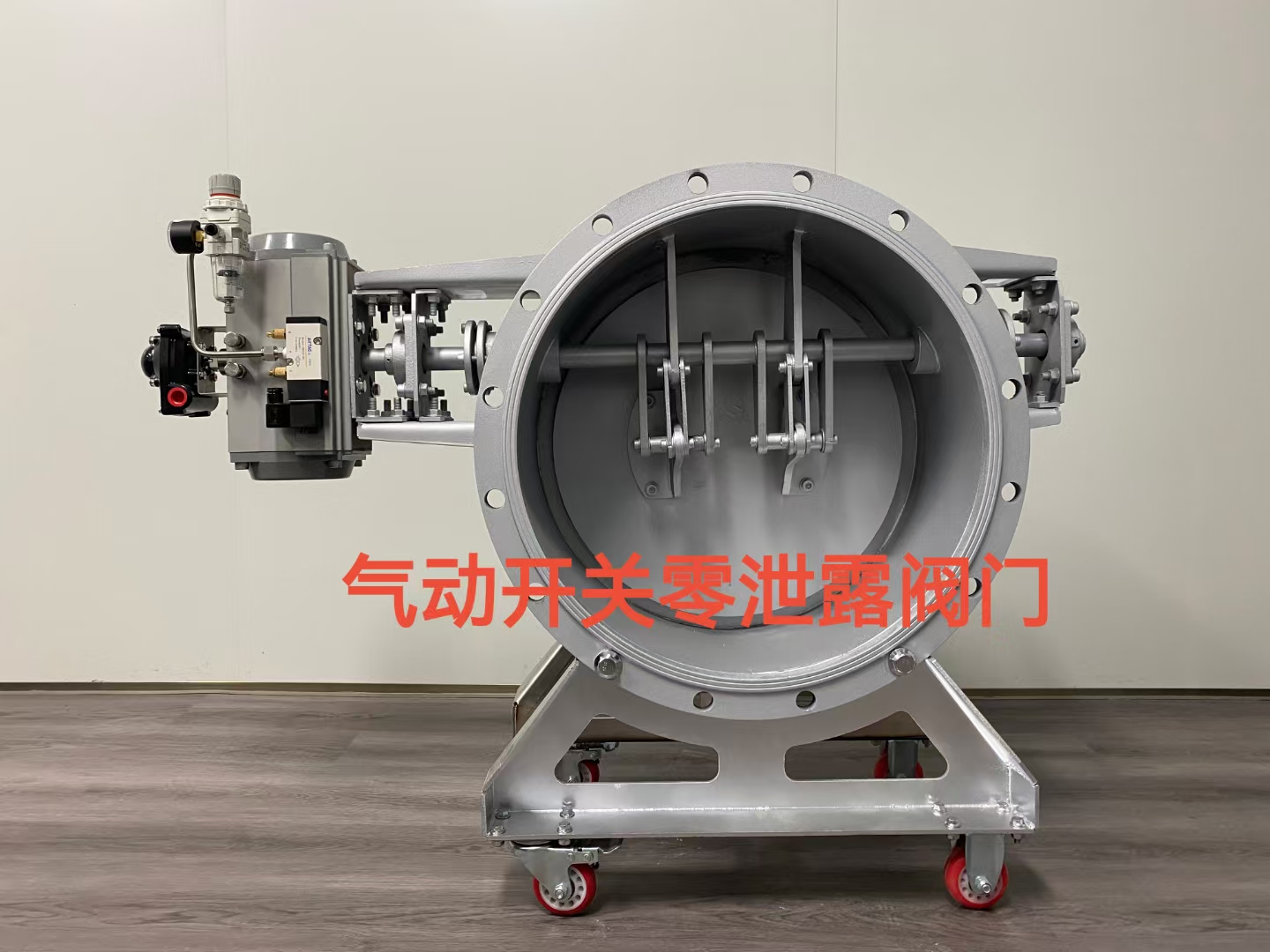 4abc0b79-d233-42b6-986b-e2f8c41ea153